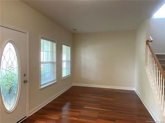 3rd image of 2120 Thurles Ct