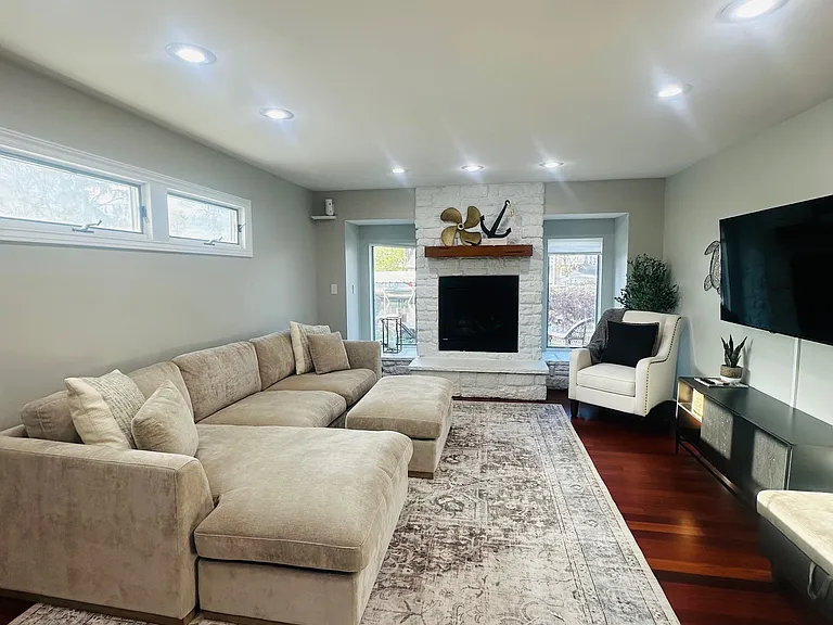 11954 Portage Lake Ave — Photo 12