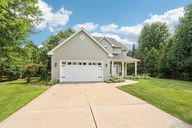 Maple Ln-S2607-001.jpg
