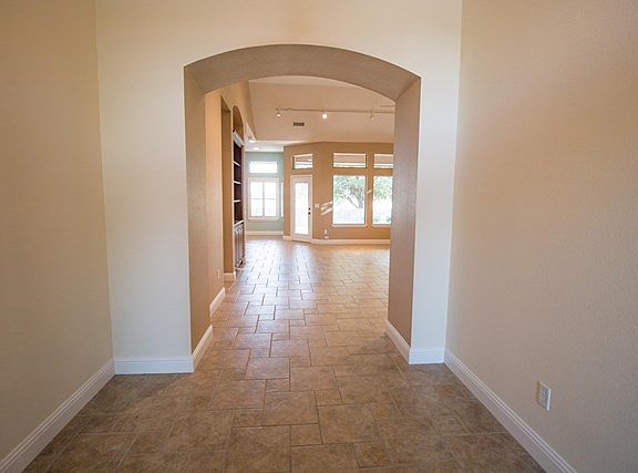 4th image of 5505 San Saba Ct