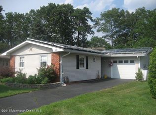 22 Masters Rd, Brick, NJ 08724