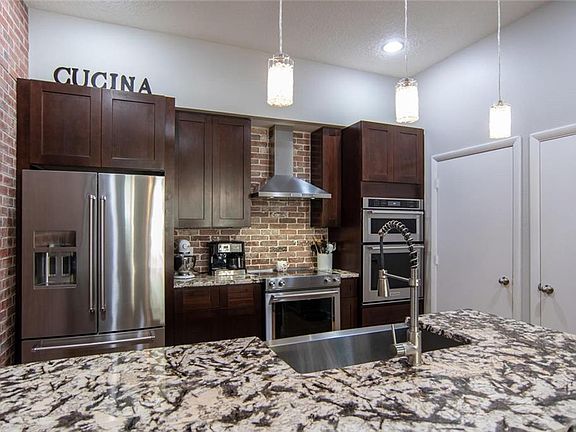 5th image of 535 4th Ave S Unit 4