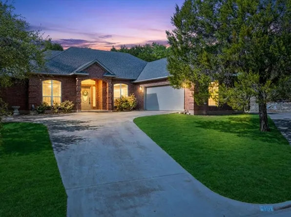 119 Spanish Oaks Trl, Glen Rose, TX 76043