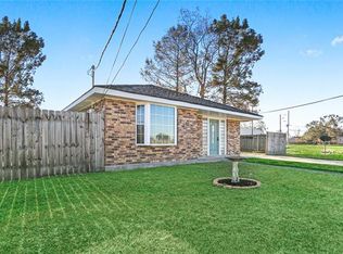 2701 Maureen Ln, Meraux, LA 70075