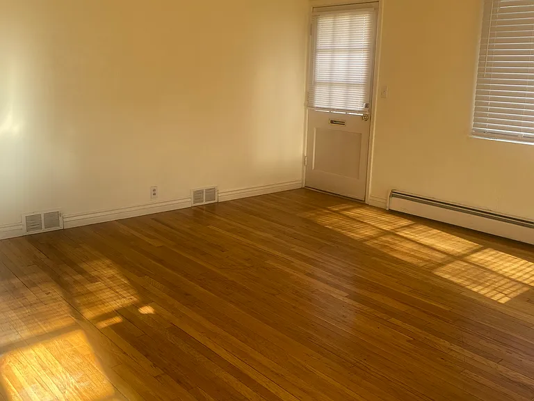 1250 Glenwood Ave #1250 — Photo 6