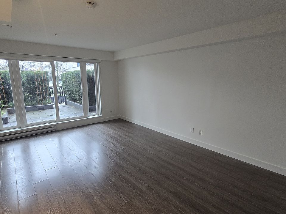 1st image of 1588 Hastings St E #202