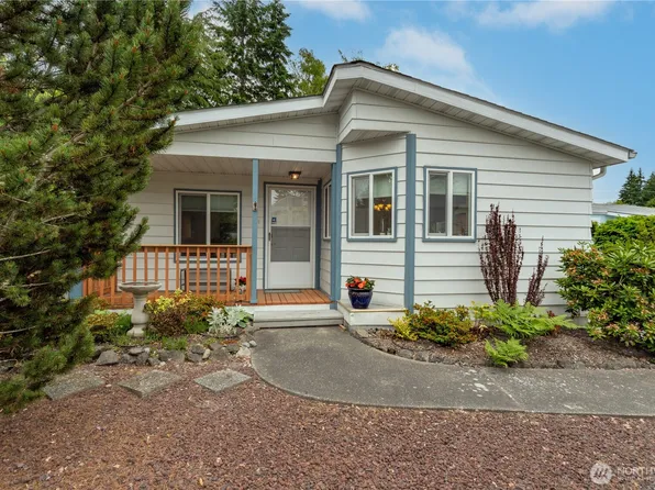 111 NE Saturn Lane, Bremerton, WA 98311