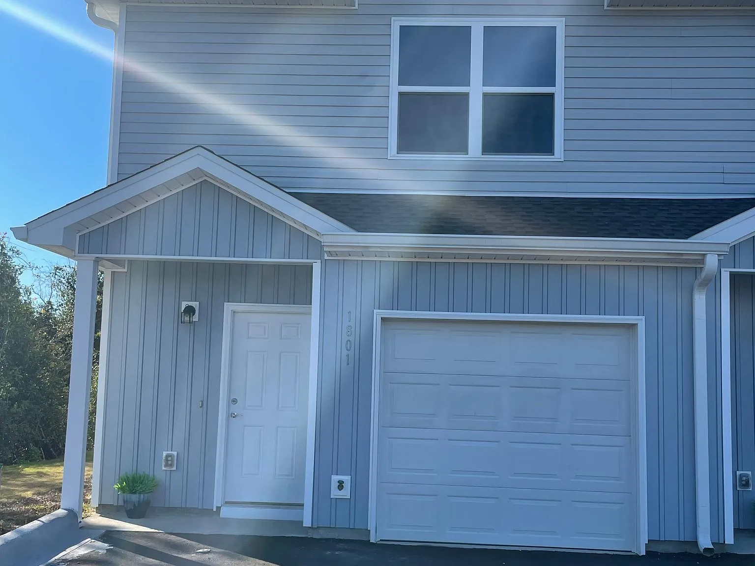 1803 Balboa Ave — Photo 2