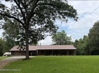 483 N Palestine Rd, Natchez, MS 39120