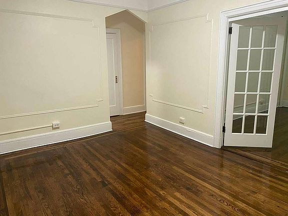 3rd image of 28-19 42nd St #1
