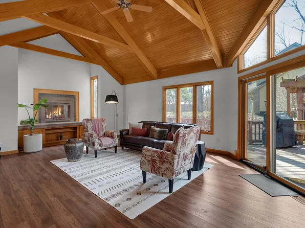 291 Glen Village Ct, Powell, OH 43065