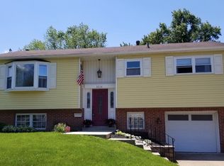 1516 Hampton Ln, Warminster, PA 18974
