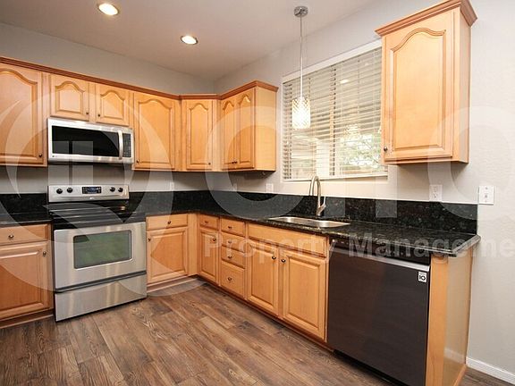 4th image of 26779 N 176th Ln