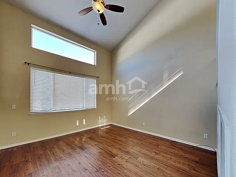 1123 S Flatrock Cir — Photo 5