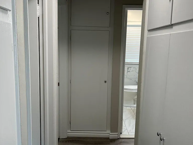1812 Clifton Ave — Photo 25