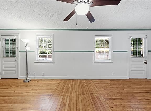 4th image of 809 Governor Nicholls St