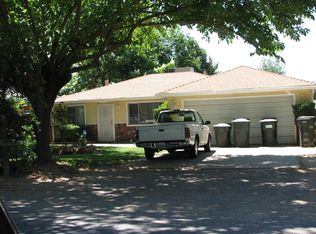 4933 Hamilton St, Sacramento, CA 95841