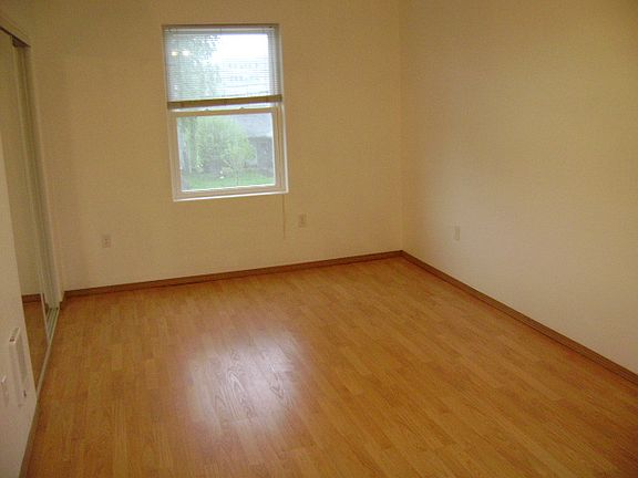 2nd image of 145 NE Jackson St #B