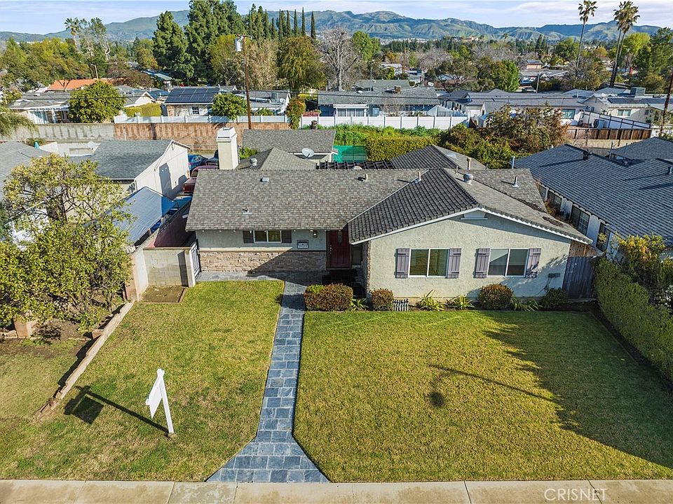 20213 Lassen St, Chatsworth, CA 91311  Zillow