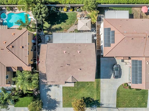 4th image of 31885 Feather Creek Dr