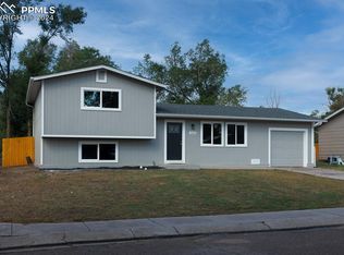 1446 Luna Dr, Fountain, CO 80817