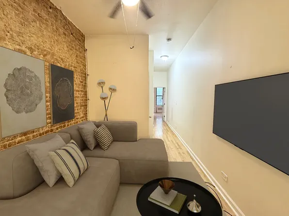1490 1st Avenue image 3 of 15