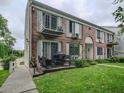 2150 Allen Boulevard #4, Middleton, WI, 53562