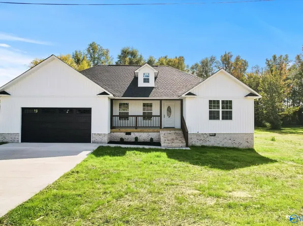 64 Whitt Cir, Boaz, AL 35956