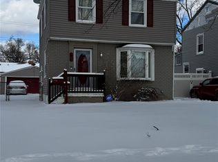 2162 Leblanc St, Lincoln Park, MI 48146