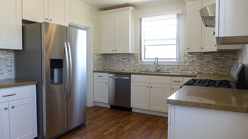 1st image of 305 1/2 N Vendome St
