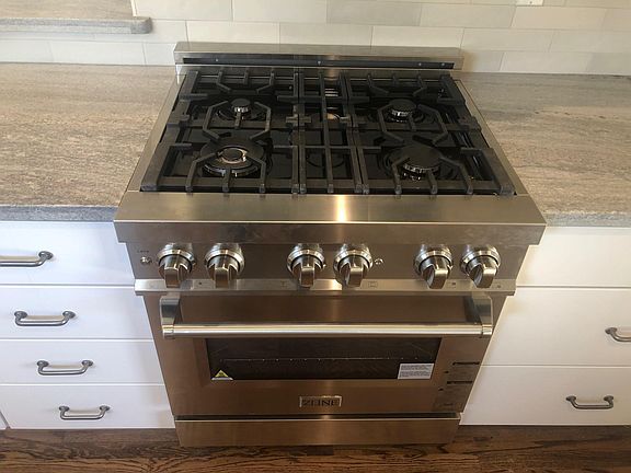 3rd image of 732 Serena Dr