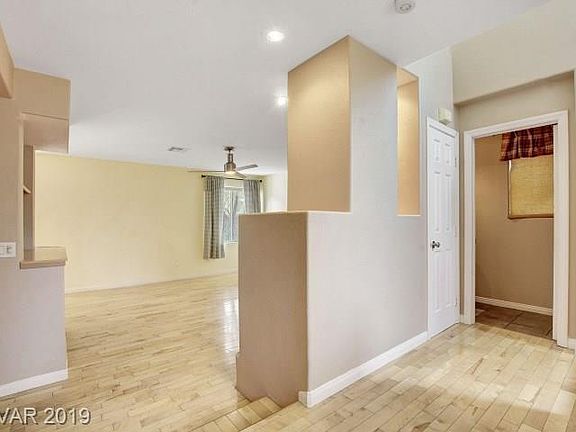 3rd image of 8417 Bay Point Dr