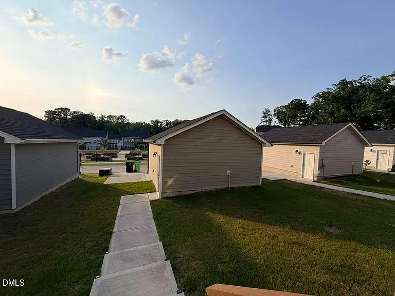 1230 Herb Garden Way — Photo 31