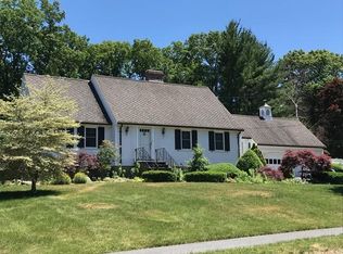 40 Hobbs Brook Rd, Waltham, MA 02451