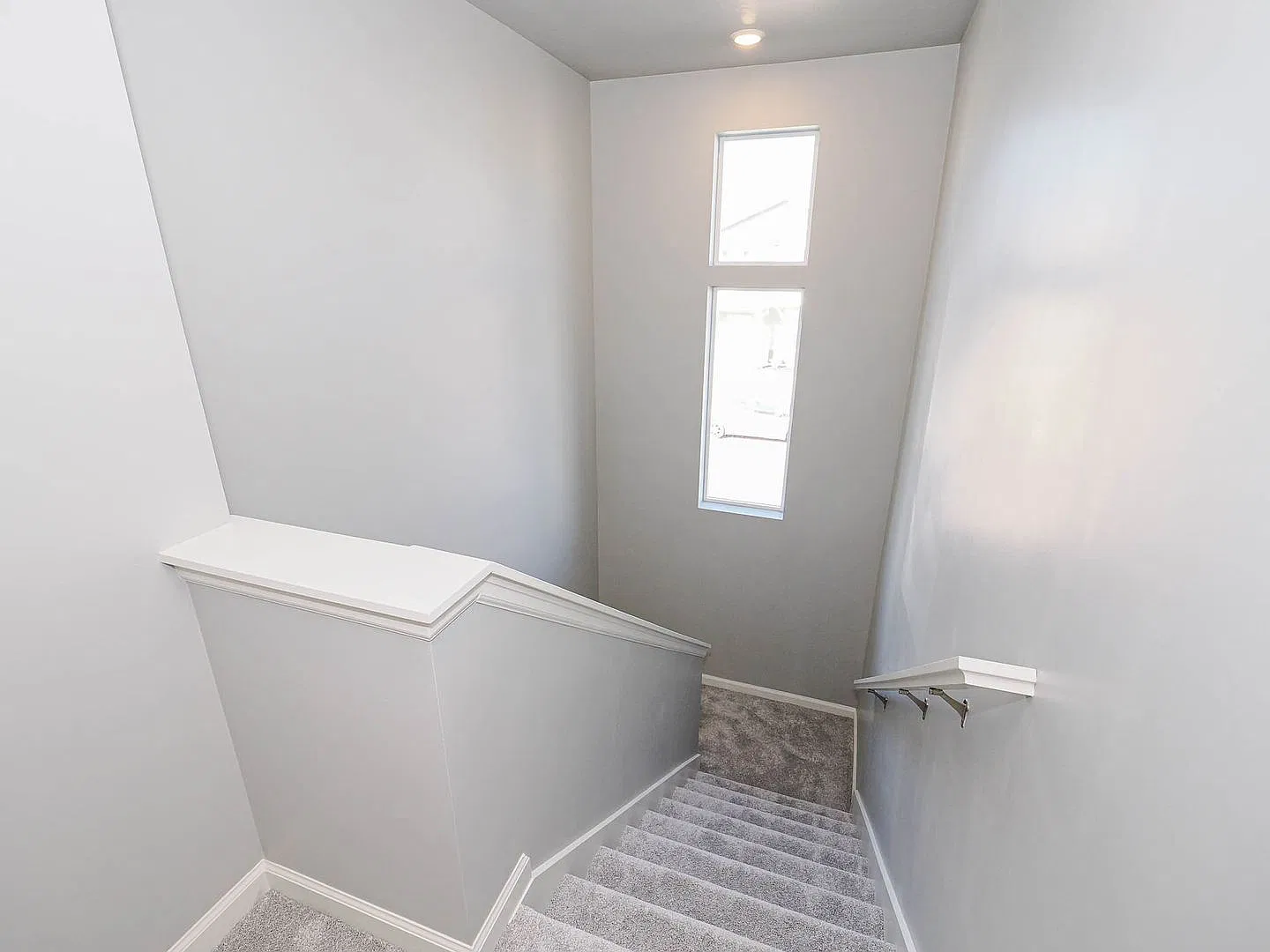 Saratoga Springs Twin Home — Photo 2