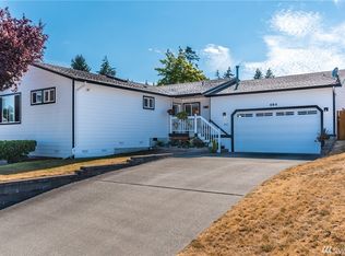 464 SW Erie Cir, Oak Harbor, WA 98277