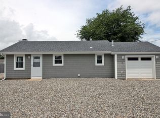 805 Leeward Dr, Forked River, NJ 08731