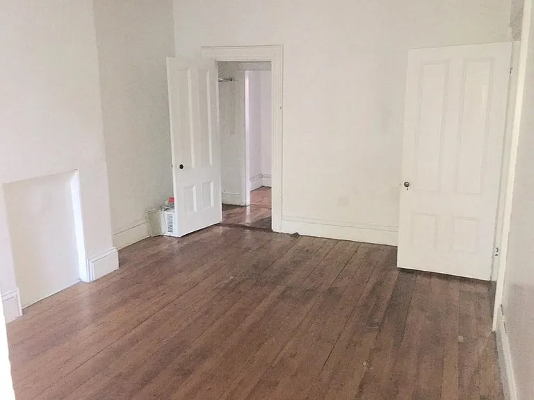 179 Harvard St #3 — Photo 5