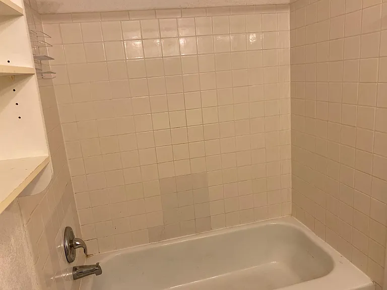1312 S Glen Cir #B — Photo 16