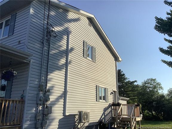3rd image of 352 Lafrance St