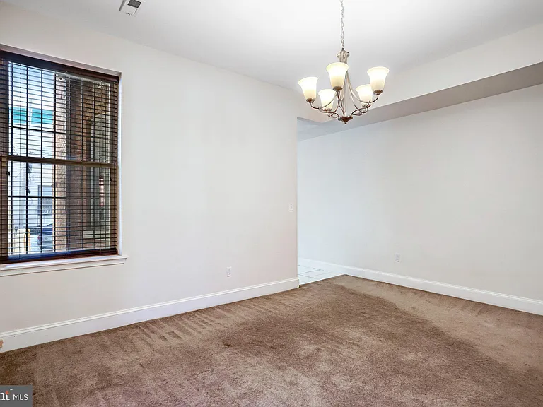 12 Rhode Island Ave NW — Photo 14