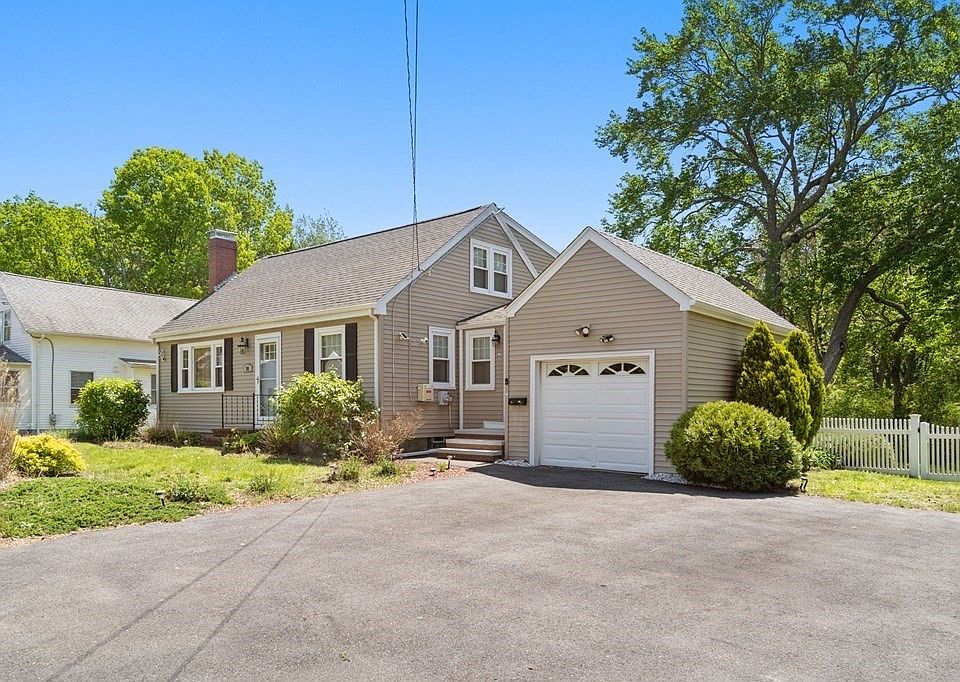 108 Essex St, Weymouth, MA 02188 Zillow
