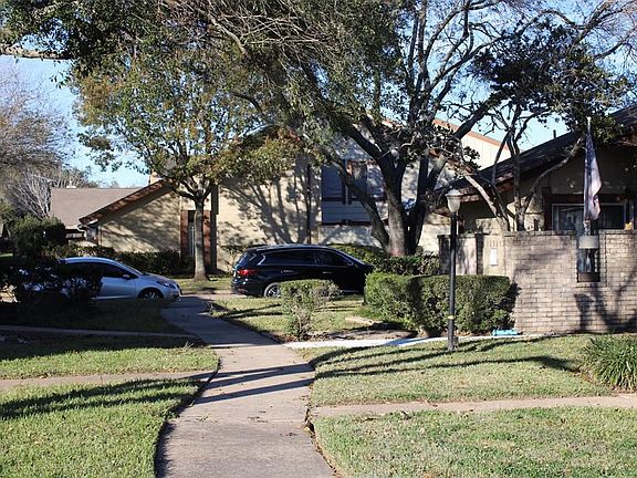 4th image of 12519 Newbrook Dr