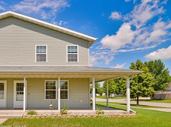 5304 6th Ave N, Grand Forks, ND 58203