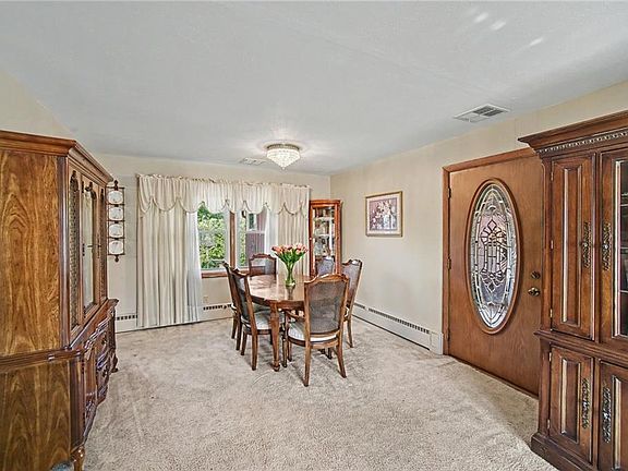 5th image of 4921 NW 56th St
