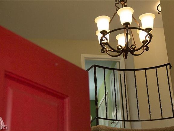 3rd image of 463 Havenside Ave