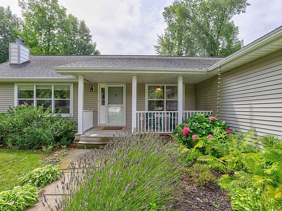 5th image of 72727 Faye Ct