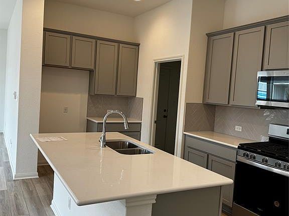 3rd image of 5303 Bruco Ln