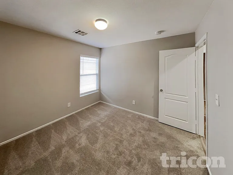 3144 McLennan Ave — Photo 11