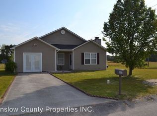 1027 Furia Dr, Jacksonville, NC 28540